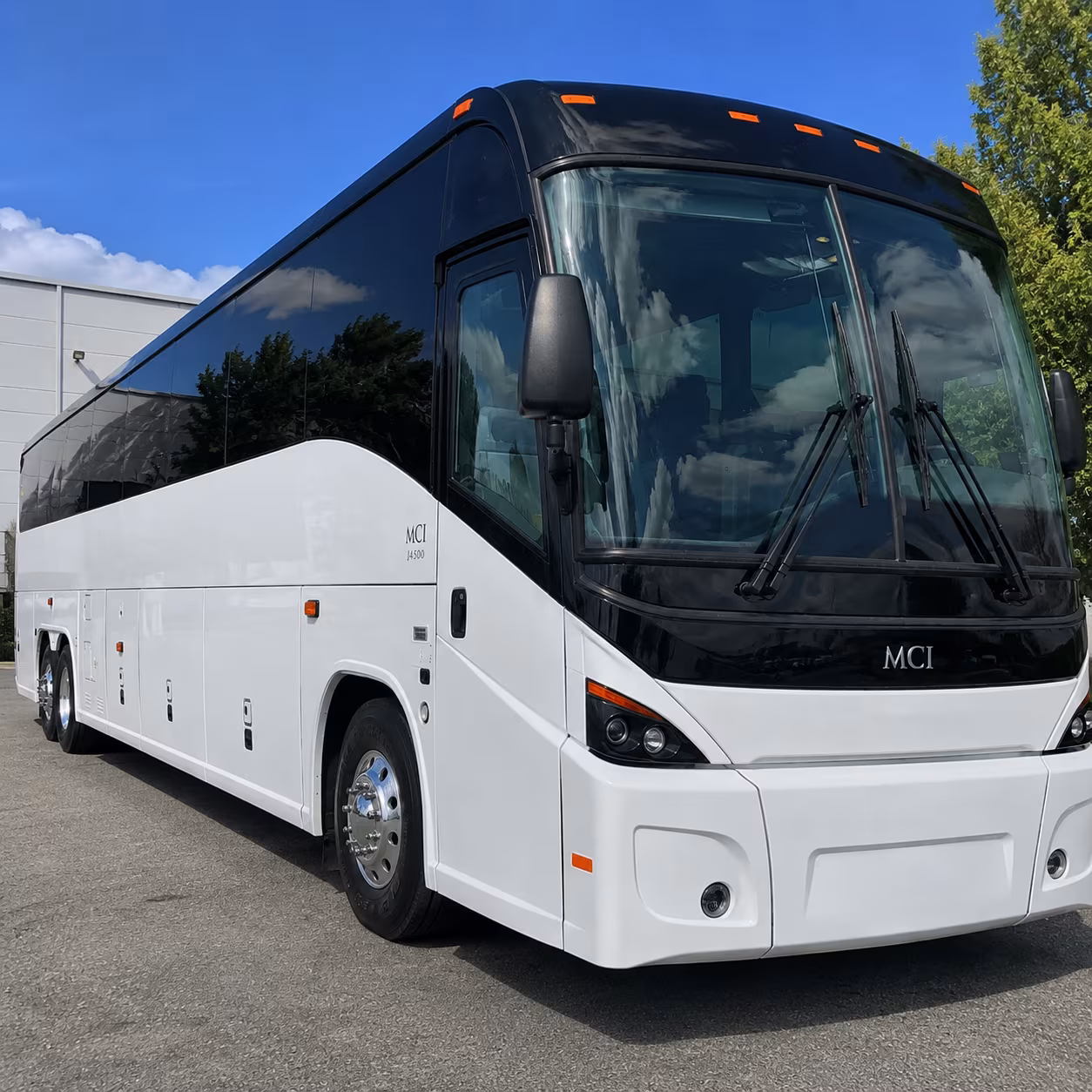 employee shuttle buses to st luke s meridian and healthcare campuses