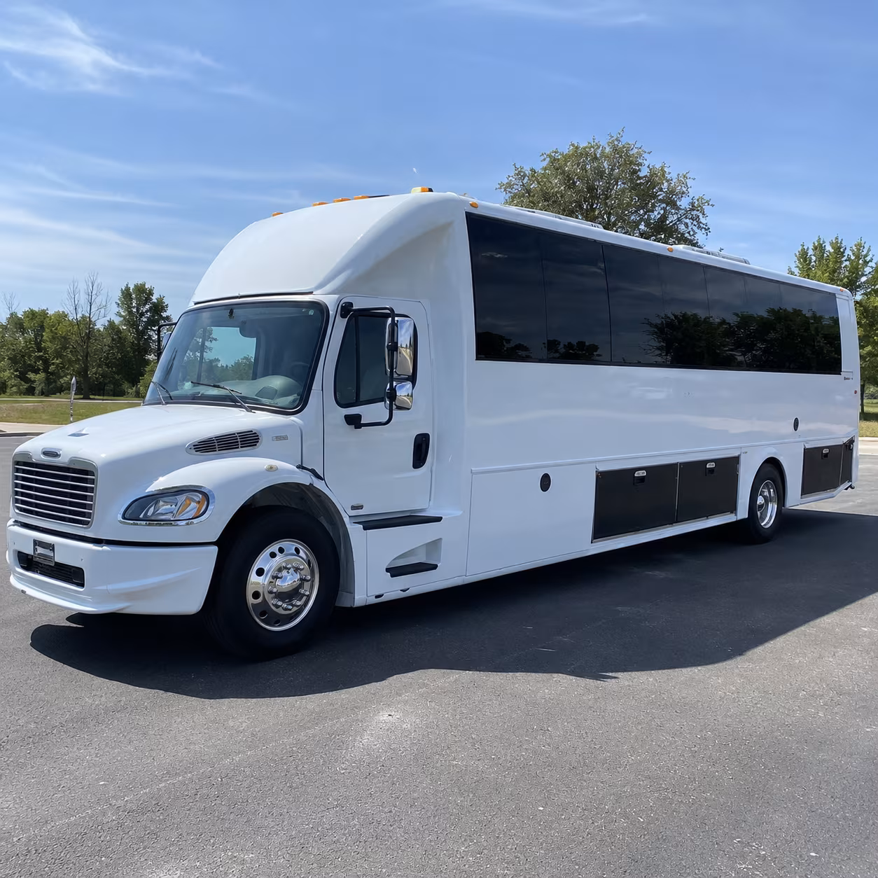 meridian 40 passenger party bus