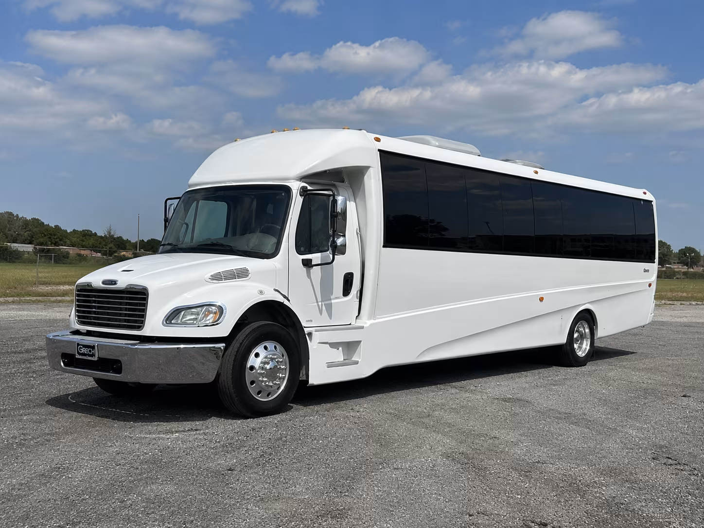 meridian 50 passenger party bus